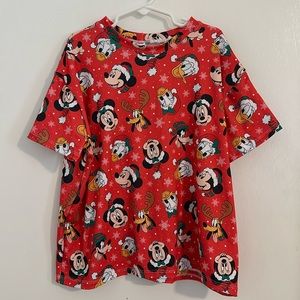 NWOT- Disney Mickey & friends oversized shirt